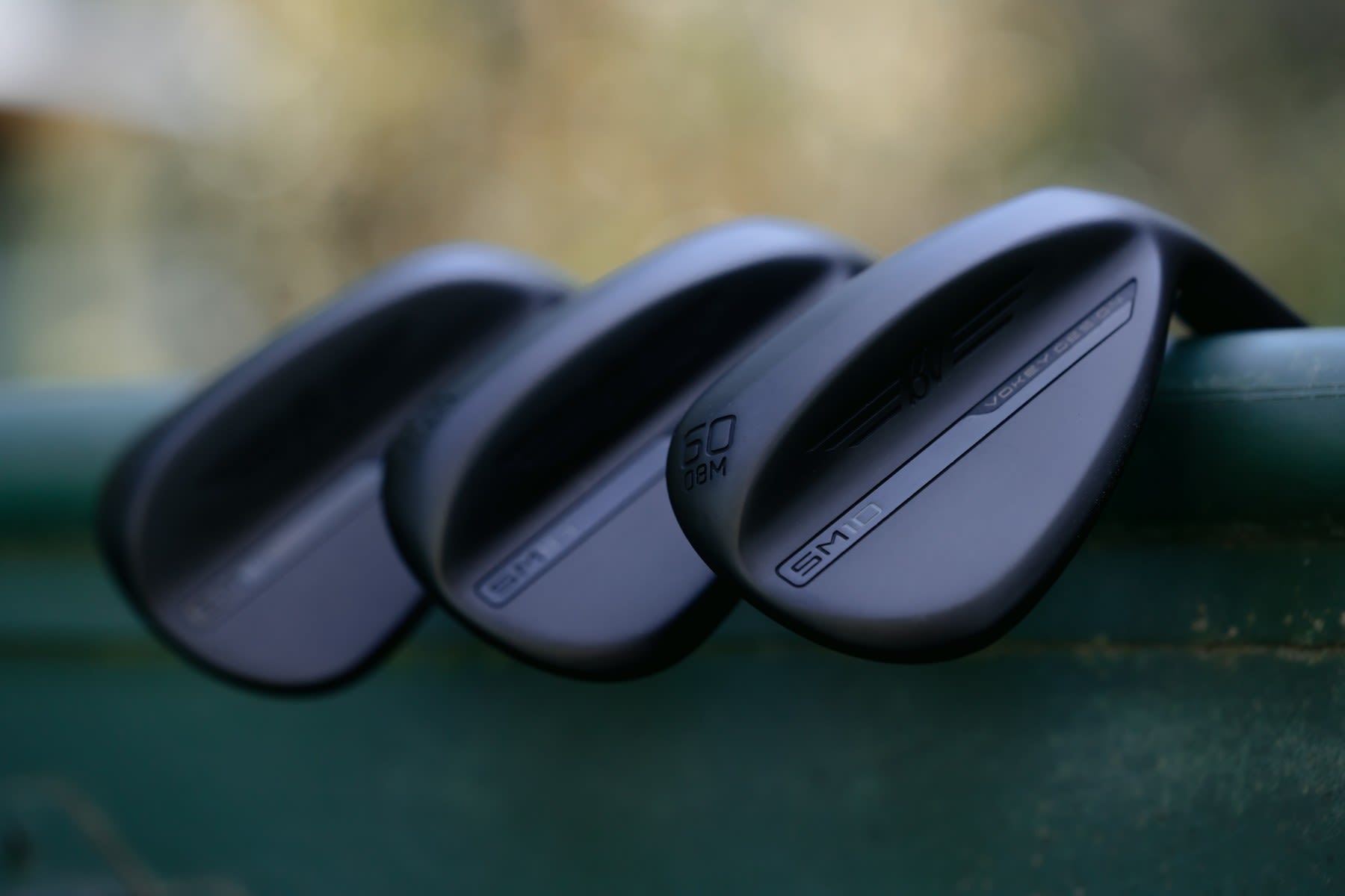 A jet-black version of the new SM10 wedges.