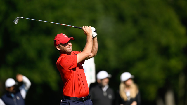 Jesse Mueller of the United States hits his shot during the morning fourball for the 30th PGA Cup at Foxhills Golf Club on September 17, 2022 in Ottershaw, England. (Photo by Matthew Harris/PGA of America)