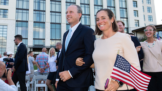 Jason and Liz Caron Are the Dynamic Duo Running Mill River Club