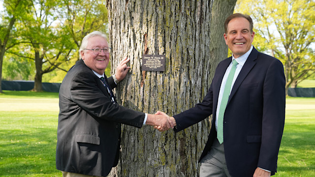 Jim Nantz Inducted into Oak Hill’s Venerable Hall of Fame at During PGA Championship