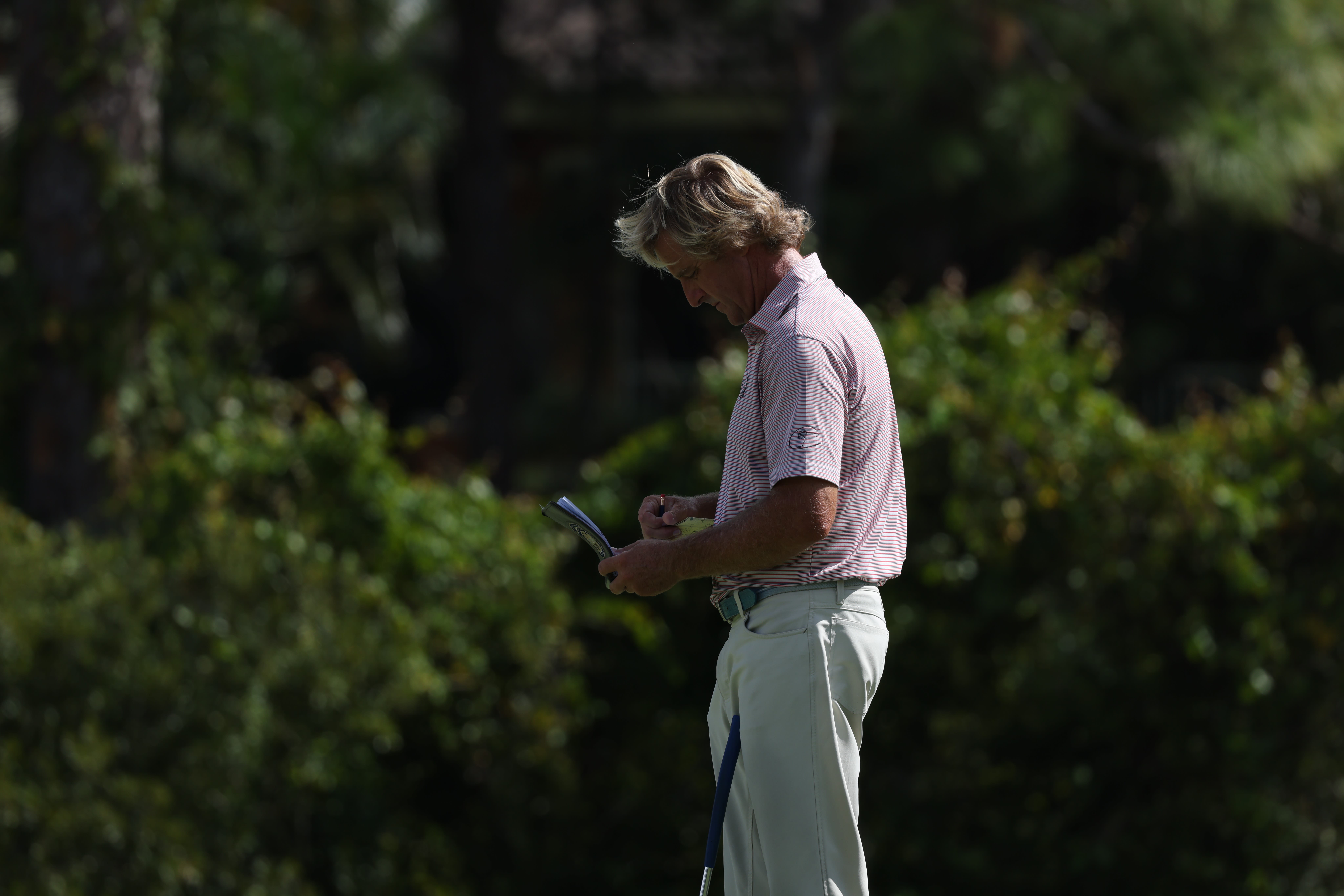 Tim Cantwell is tied for third.