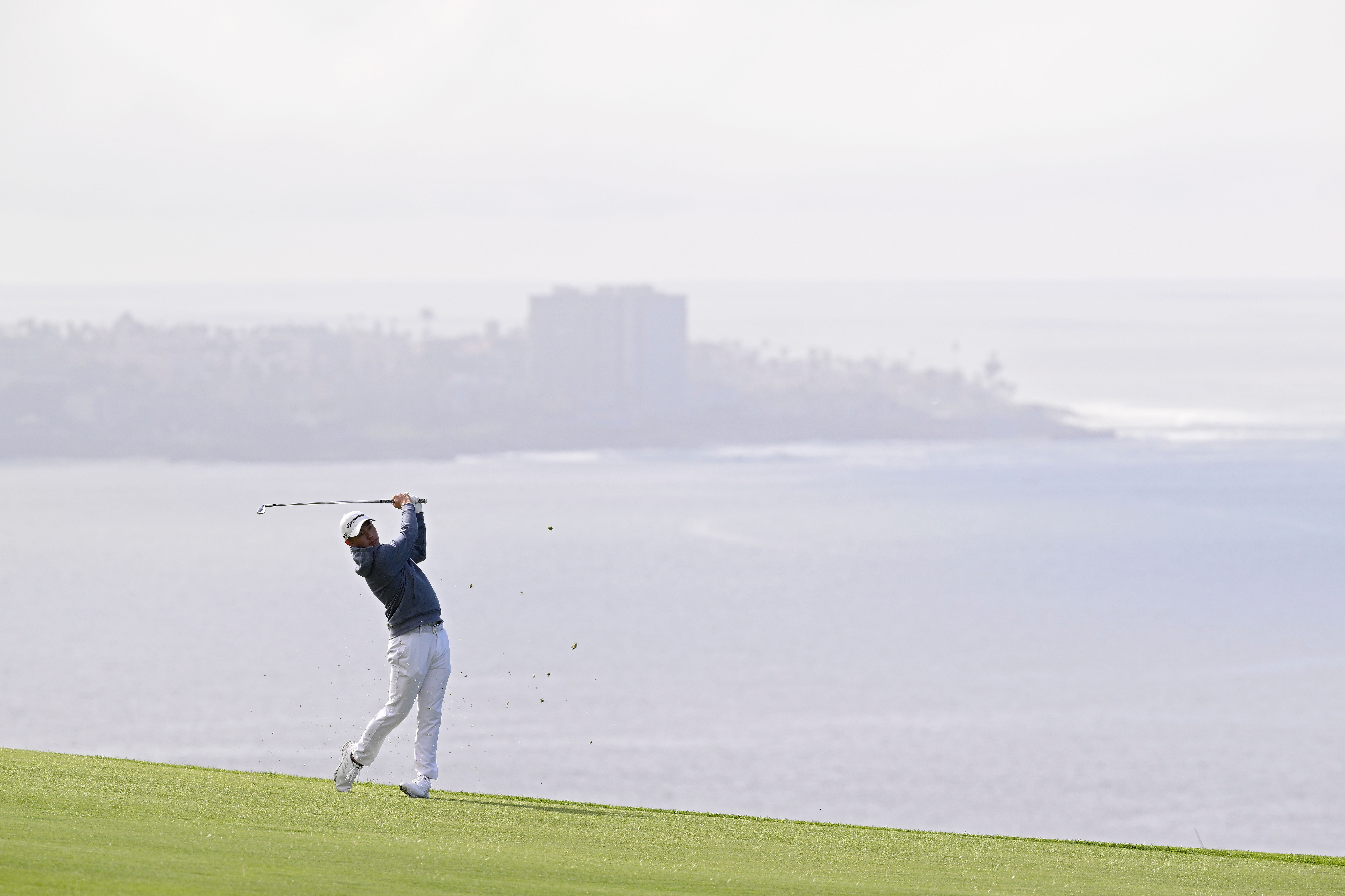 Collin Morikawa on No. 4 at Torrey Pines South.
