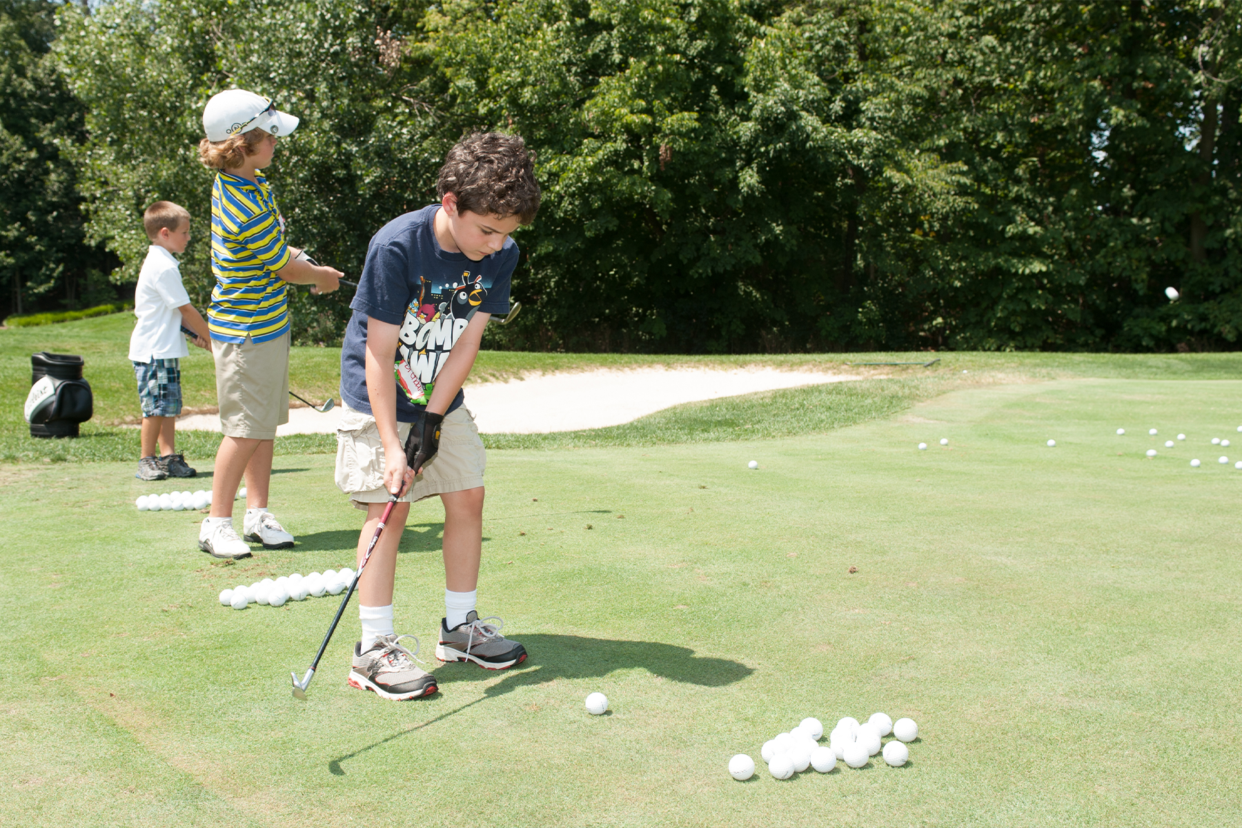 Allow Your Junior Golfers to Swing Away When They 'Play'