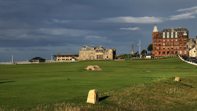 The opening and closing holes at the legendary Old Course. (David Cannon/Getty Images)