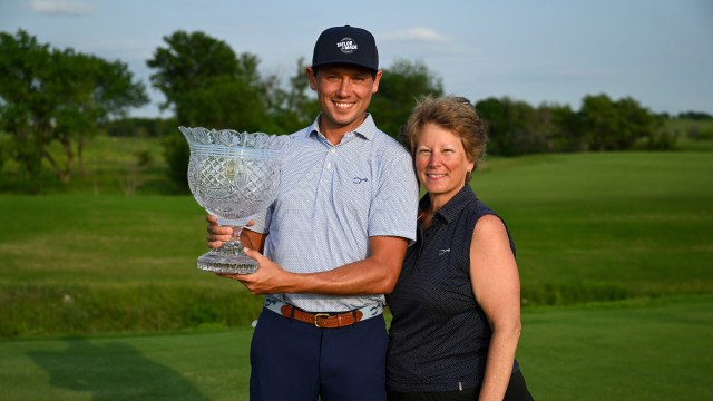 The Golf World Celebrates Mother's Day
