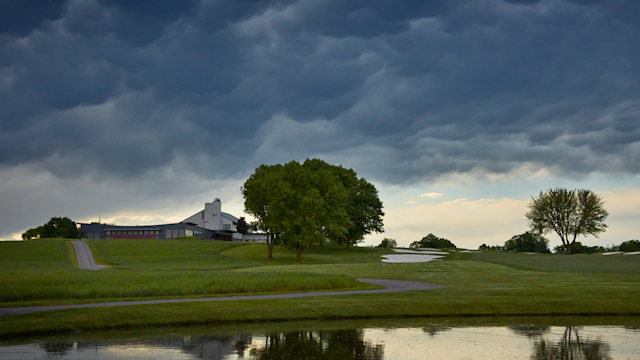 How to Stay Safe in Lightning on the Golf Course