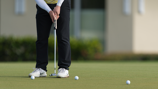 PGA Facebook Debates — Blade or Mallet Putter?