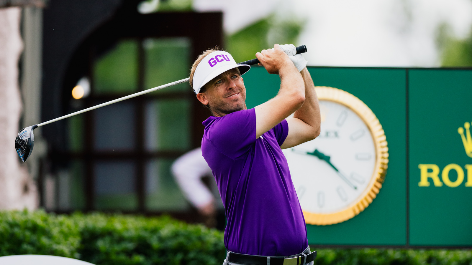 PGA Professional Champion Jesse Mueller finding comfort on golf's