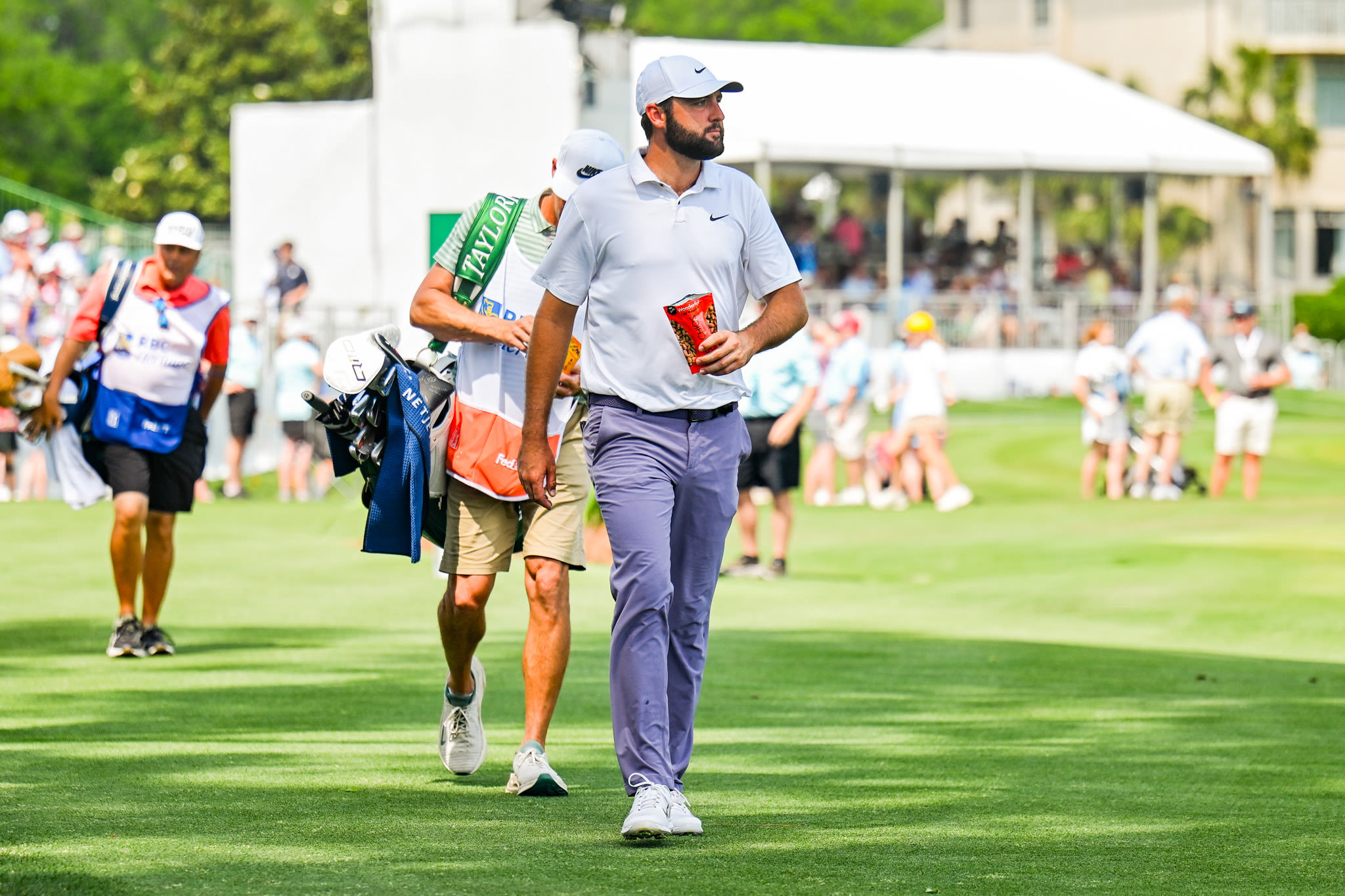 Pistachios are a healthy on-course snack.