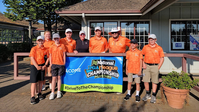 PGA Associate Aaron Oakley (third from right) made the PGA Jr. League experience for his players one-of-a-kind.