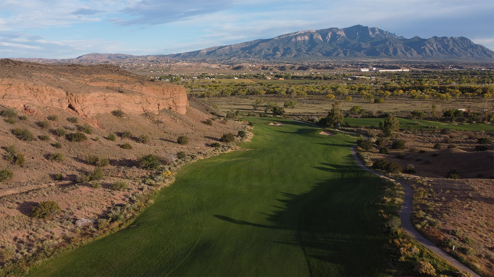 A shot of Twin Warriors Golf Club from high in the sky. 