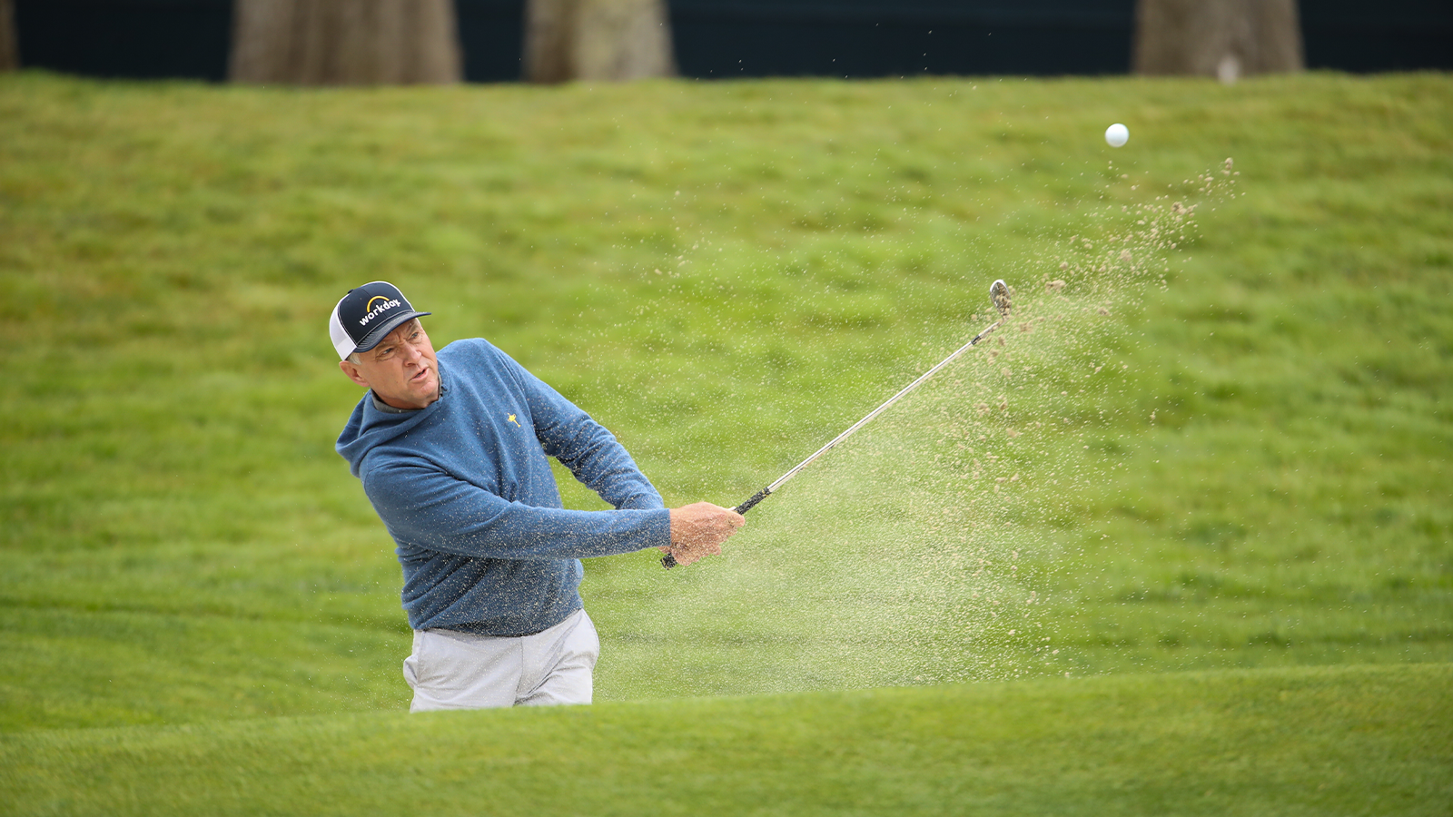  Davis Love III sports a hoodie during a practice round. (Photo by Christian Petersen/PGA of America)