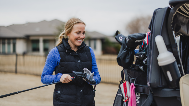 Layering is key when playing in the fall. (Photo by David Puente/PGA of America)