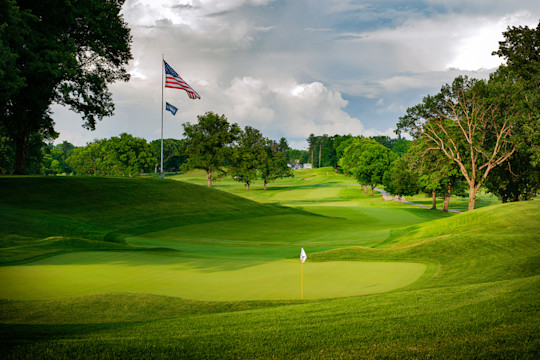 How to Play Oak Hill Country Club's Famous Hill of Fame 13th Hole