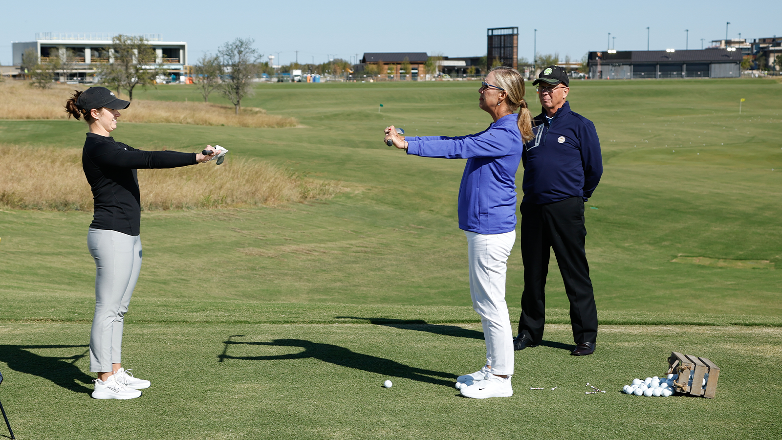 4 yoga-based golf exercises to prevent early extension and improve rotation, How To