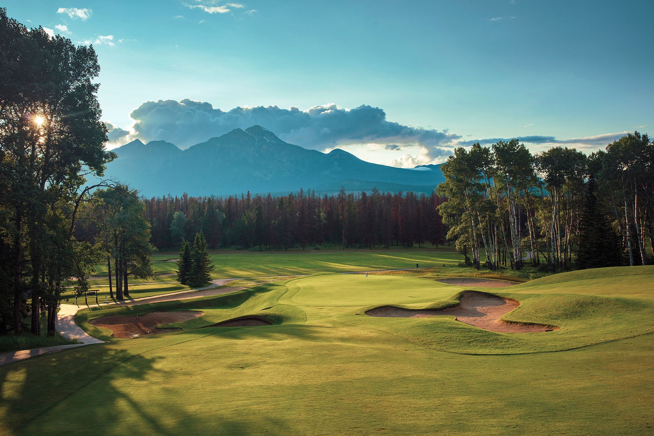 The gorgeous mountain views of the Jasper Lodge Golf Course.