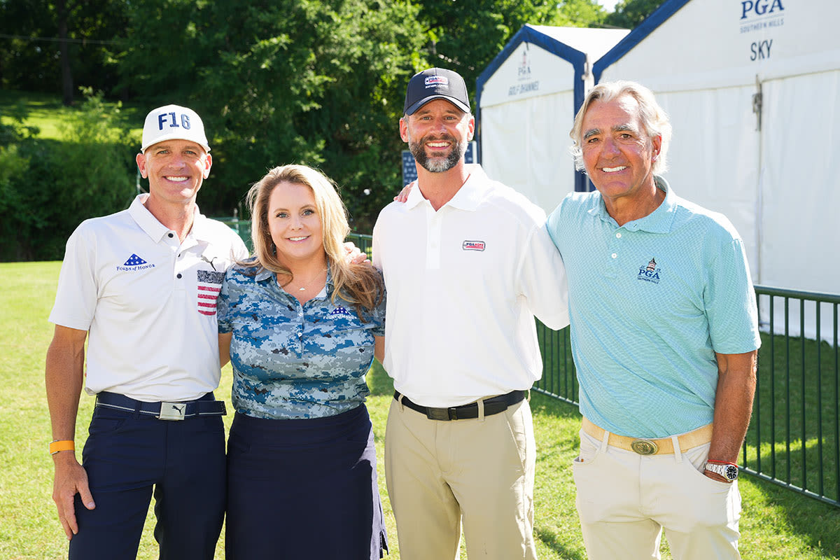 (L - R) Lt. Colonel Dan Rooney, Jenn Stephens, Marine Corps Gunnery Sgt. Will Stockholm, PGA of America CEO, Seth Waugh