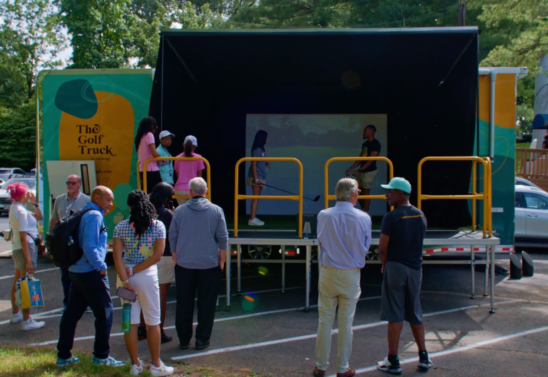 Places to Play awarded Washington, D.C.-based City Swing a grant earmark for the construction of the City Swing Golf Truck. 
