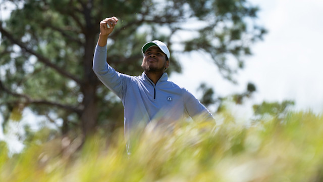 How to Play Golf in the Wind
