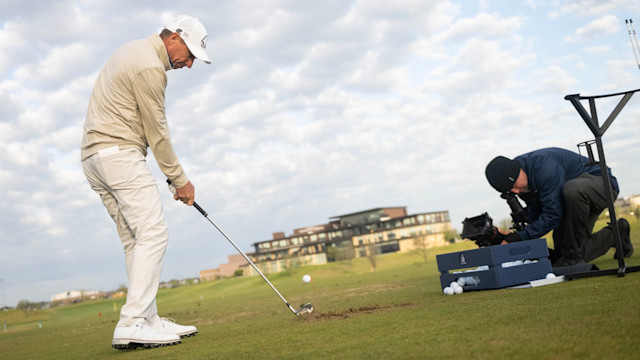 Steven Alker warms up at the Fields Ranch practice facility during 2023 KitchenAid Senior PGA Championship media day.