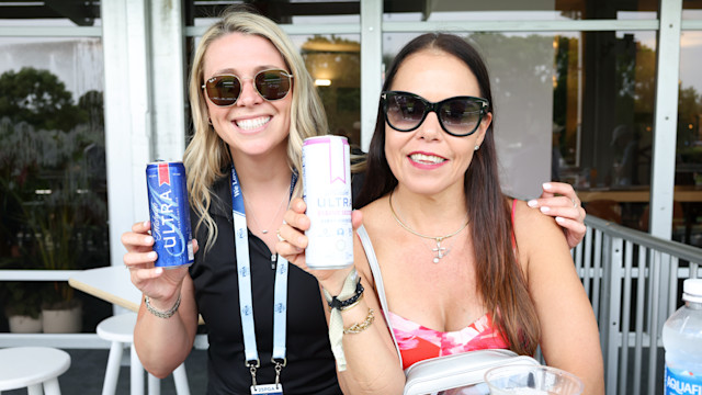 Bad Shots, Traditions & Go-To Clubs: Golf Fans Give Us Their Best Answers to Burning Questions Presented by Michelob ULTRA