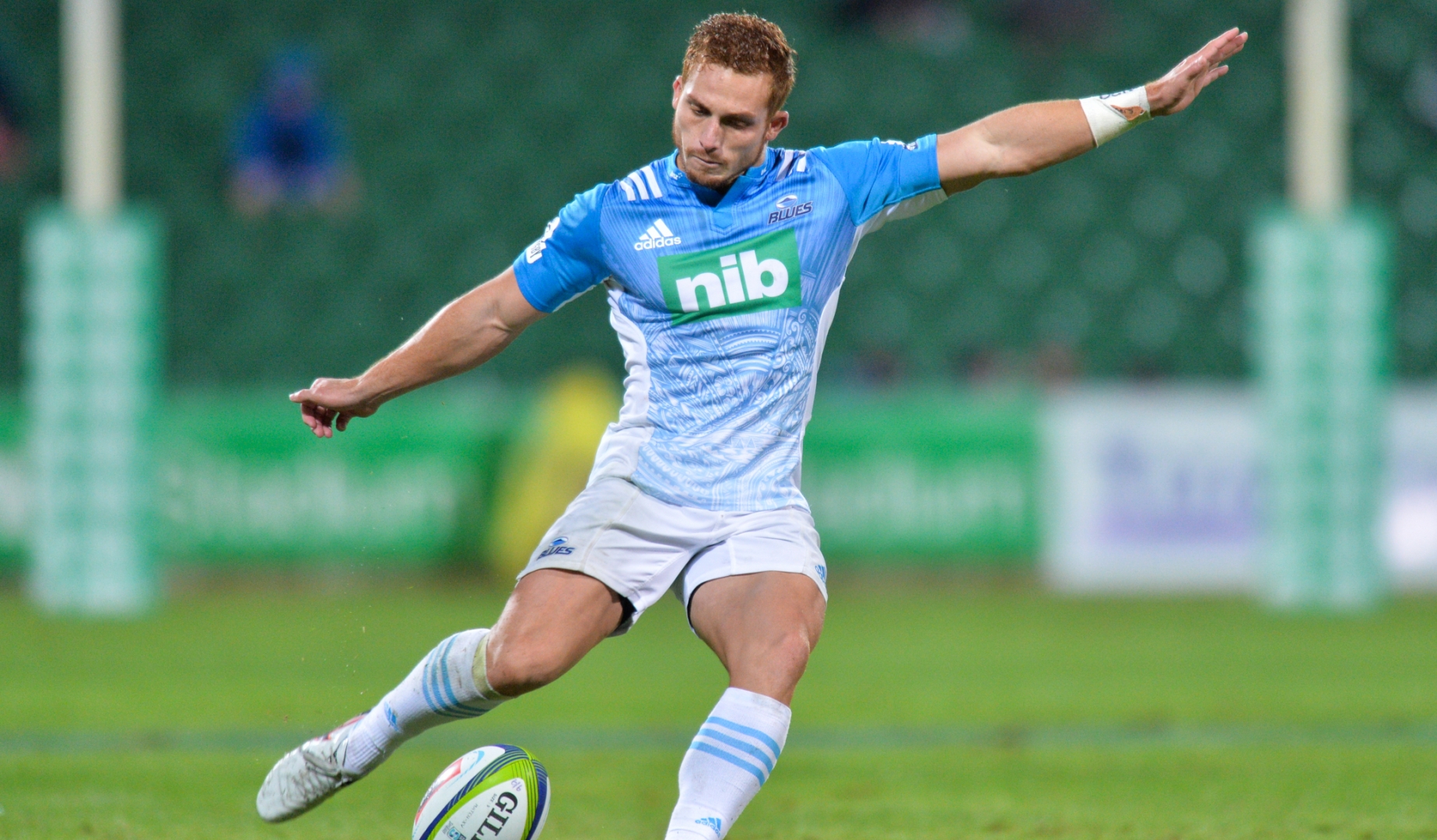 Dixon to lead strong Maori squad