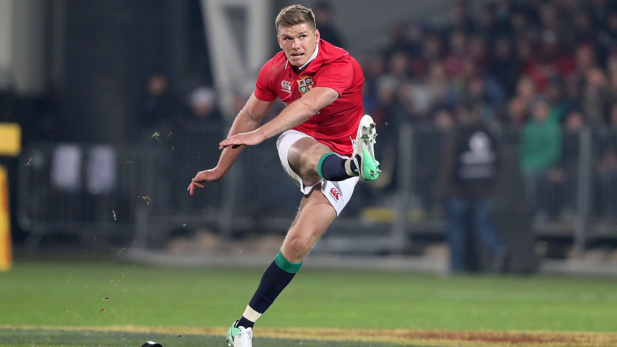 Crusaders head coach Scott Robertson praises Owen Farrell
