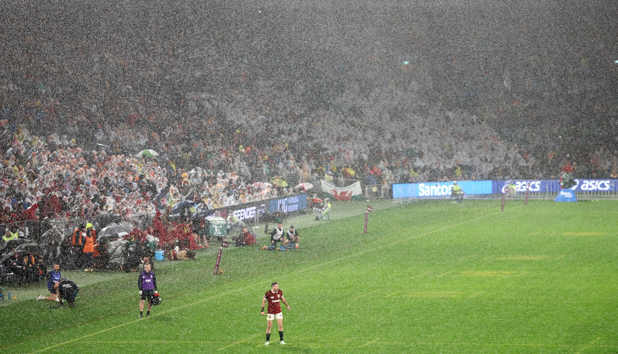 Hugo Keenan Sydney rain