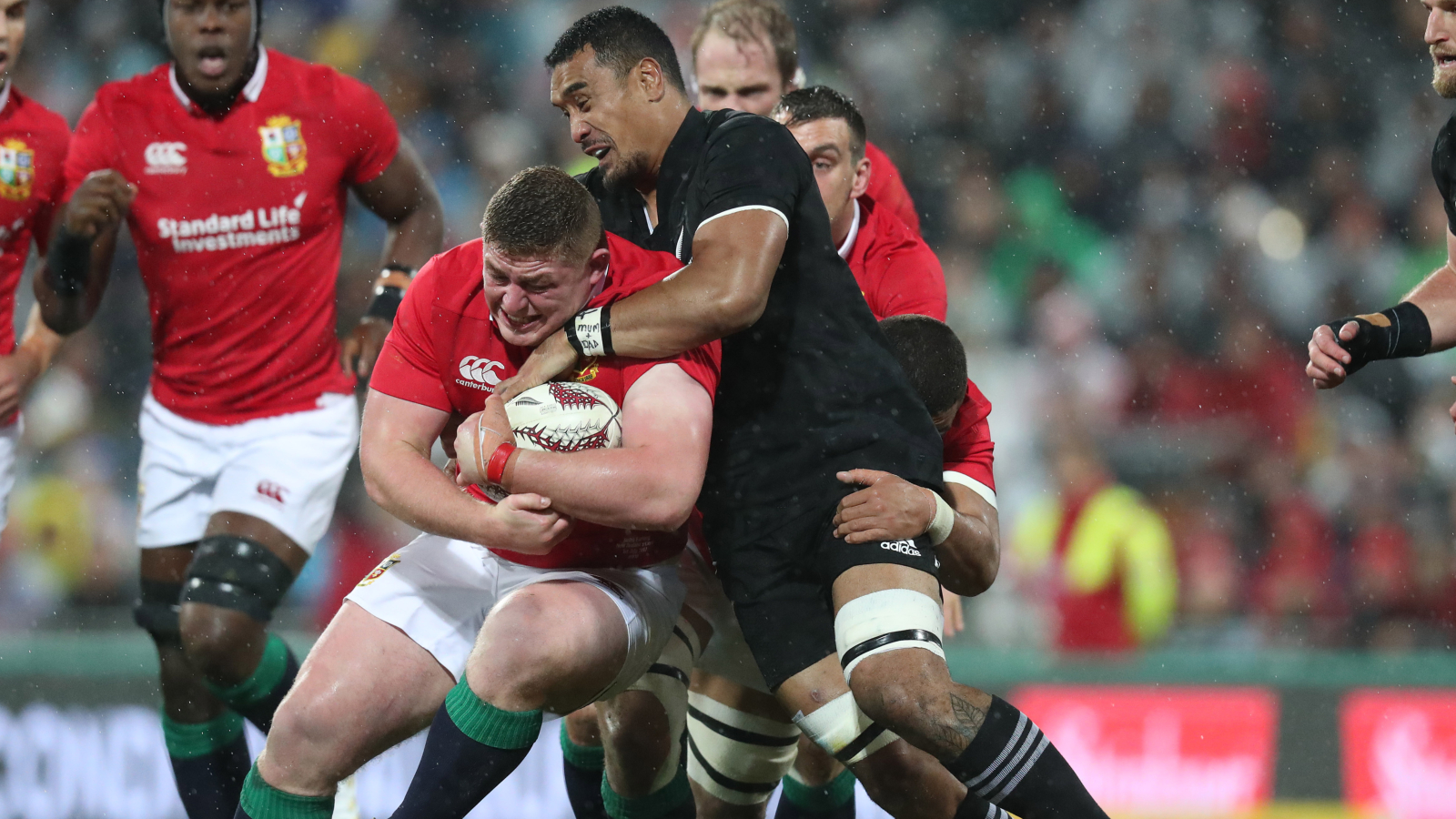 Furlong set to do battle with All Blacks Faumuina and Kaino