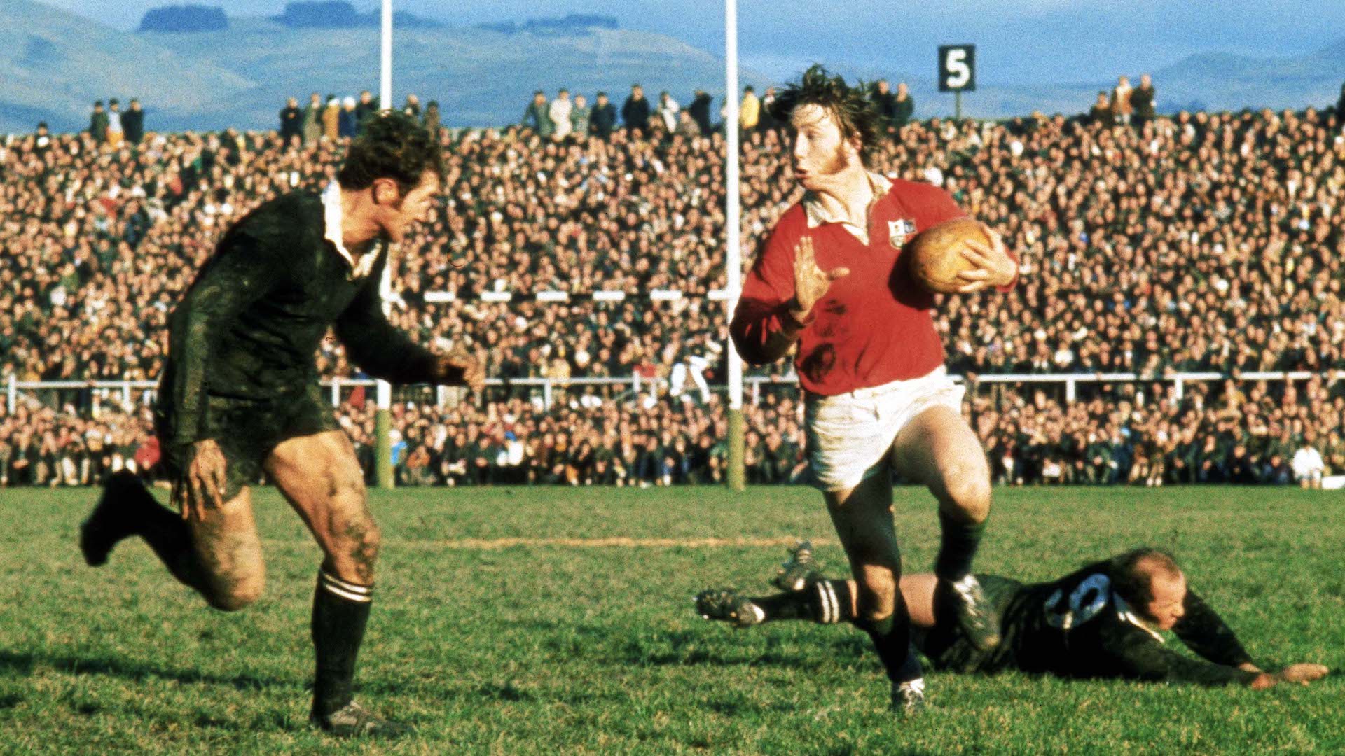 On This Day - 1971 JPR drop goal seals series victory in New Zealand