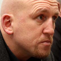 Edwards to get close up view