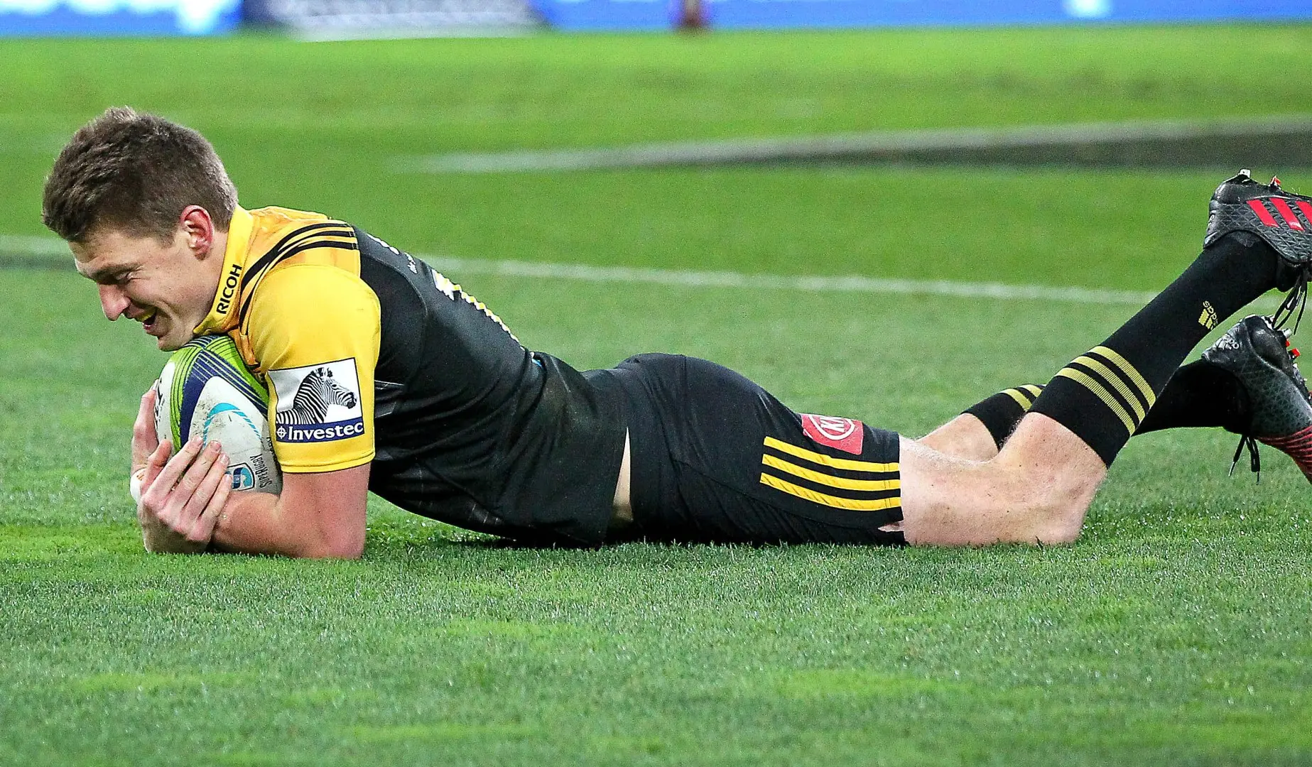 Barrett inspires the Hurricanes to the verge of history