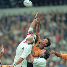 Dooley returns to rugby