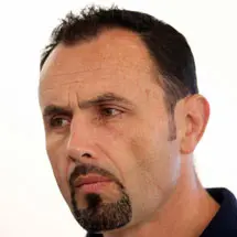 Foley leaves Waratahs