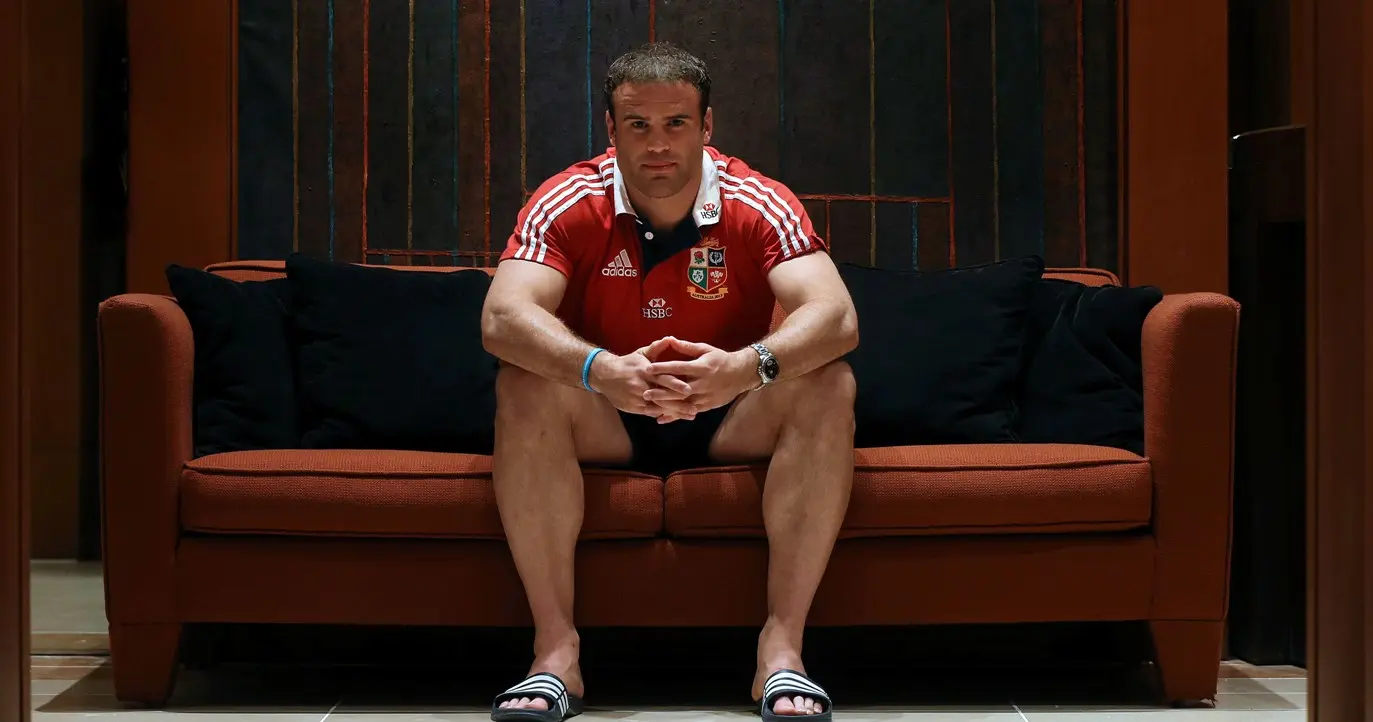 Roberts would jump at chance to captain Wales