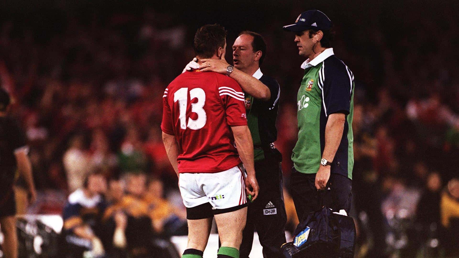 Two-time Lions physio Mark Davies retires after 30 years with Wales