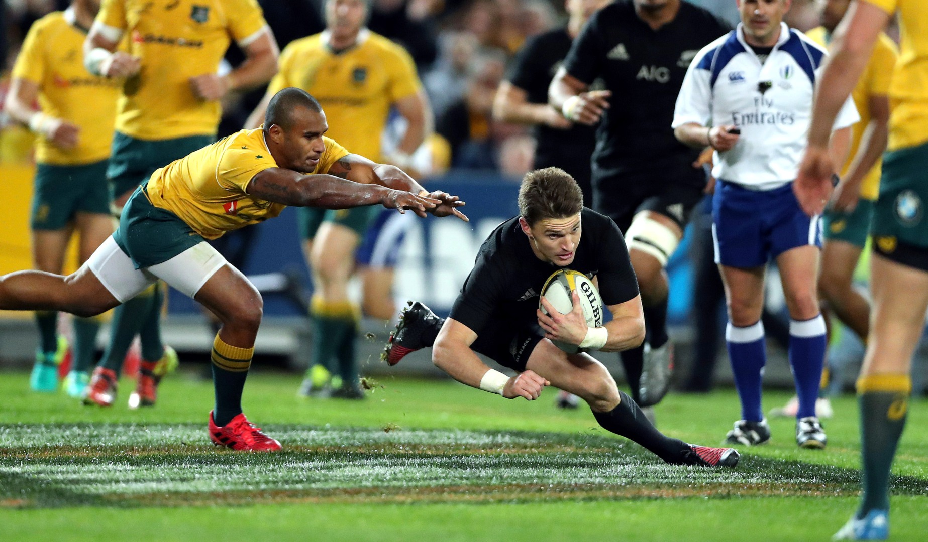 Barrett extends New Zealand stay to set up Lions date