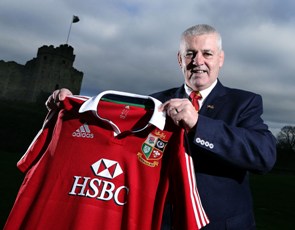 Warren wants strong Super sides