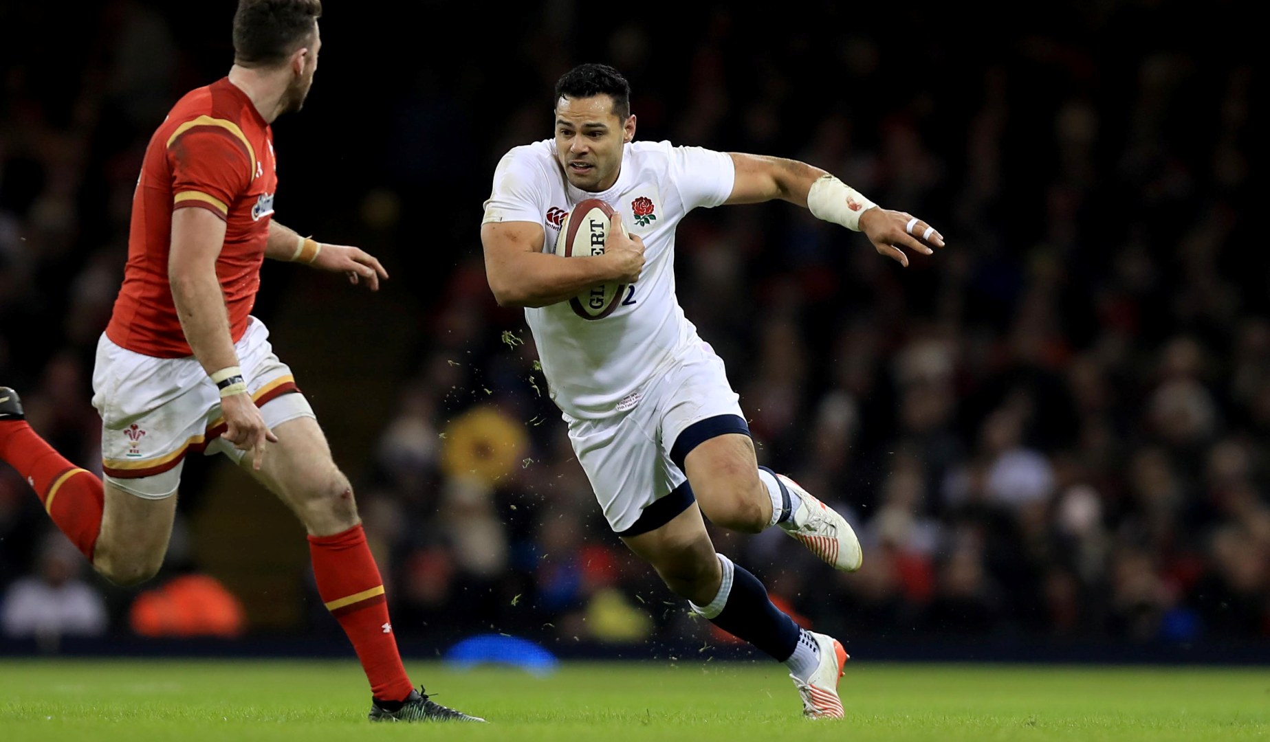 LionsWatch: Te'o partners Farrell in England midfield against Italy