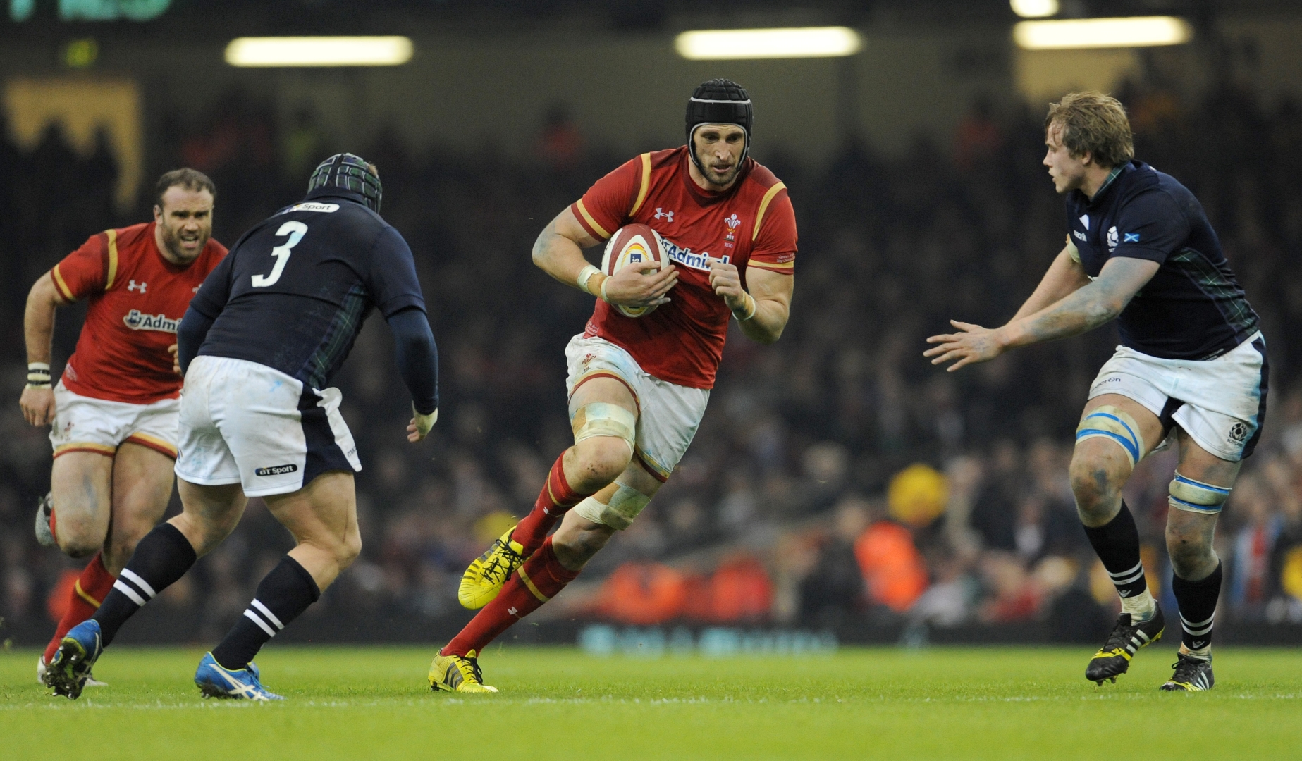 Gatland names Charteris skipper for Wales' tour match against Chiefs