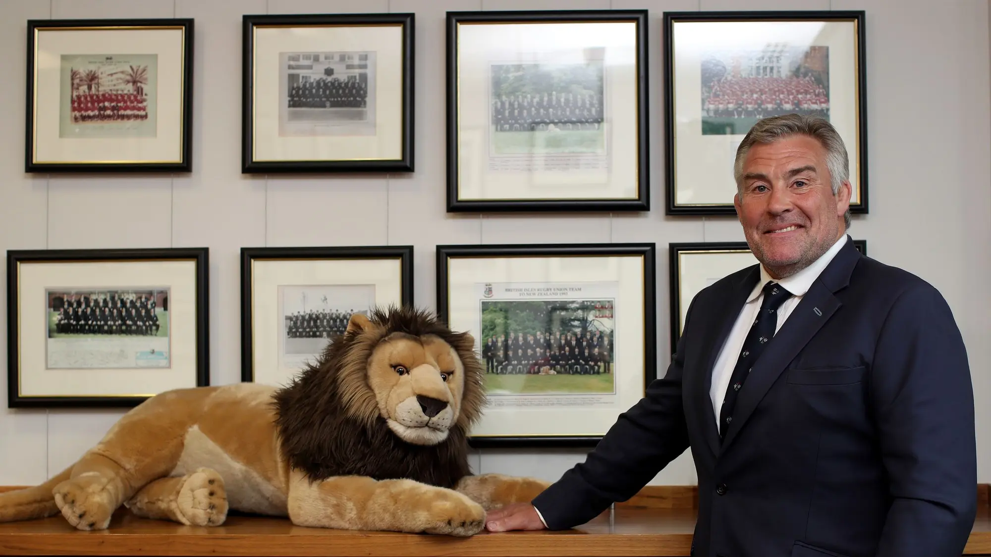 Lions appoint Leonard as new chairman