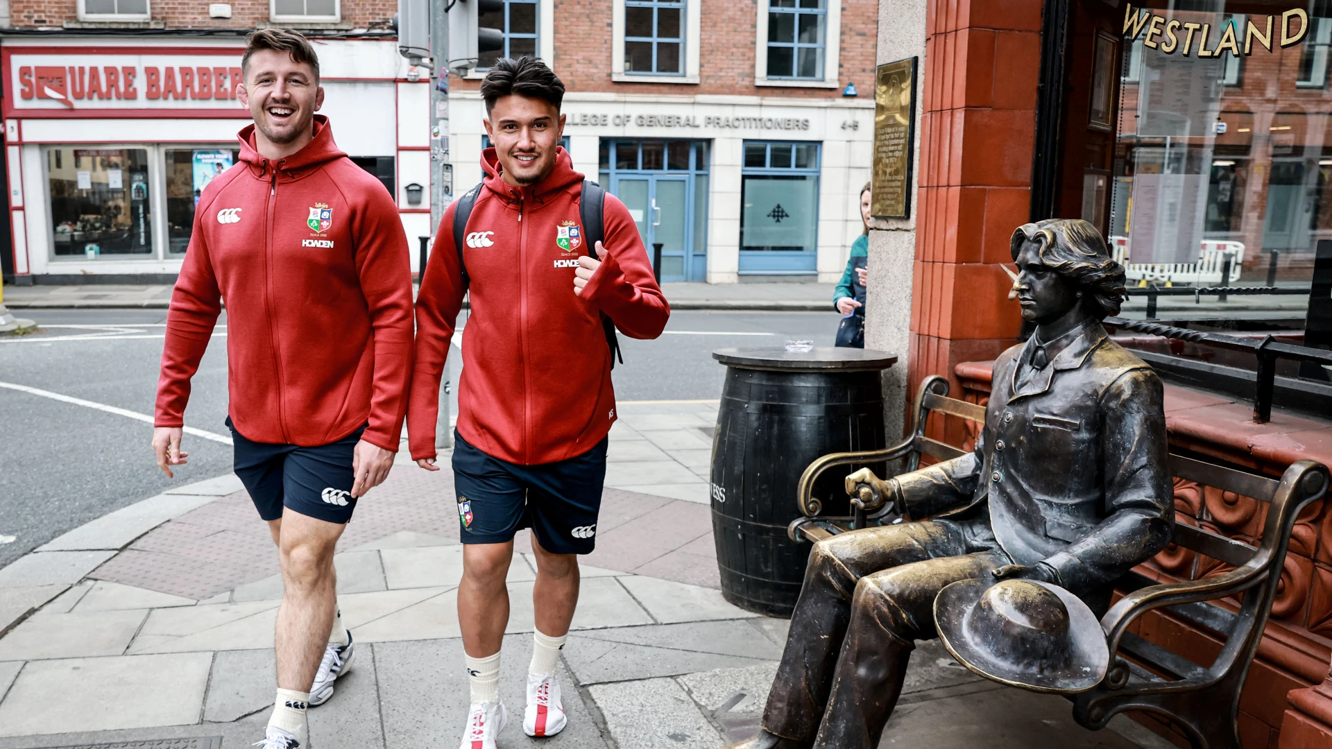 Tom Curry and Marcus Smith take a stroll