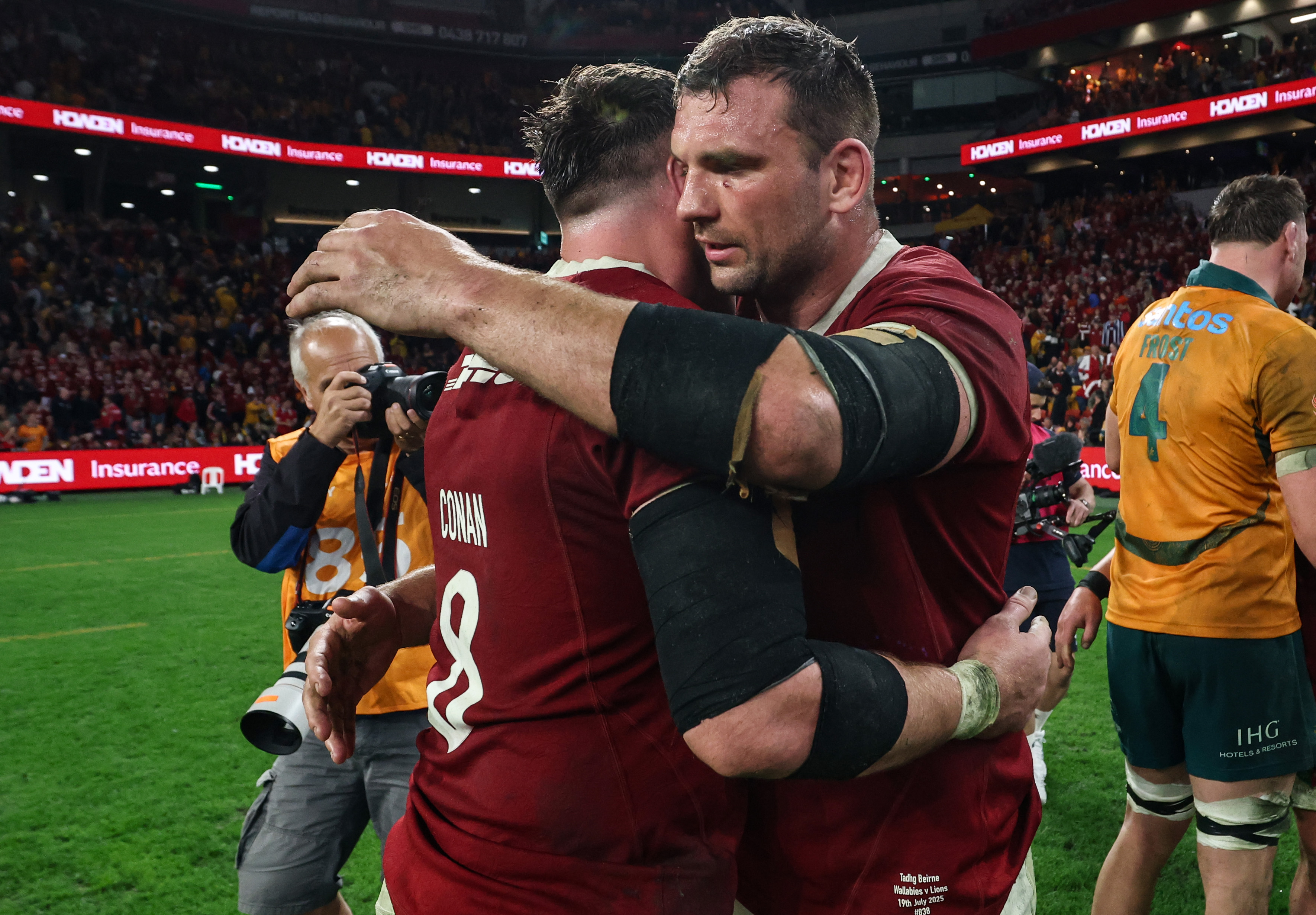 Tadhg Beirne First Test celebrations 2025