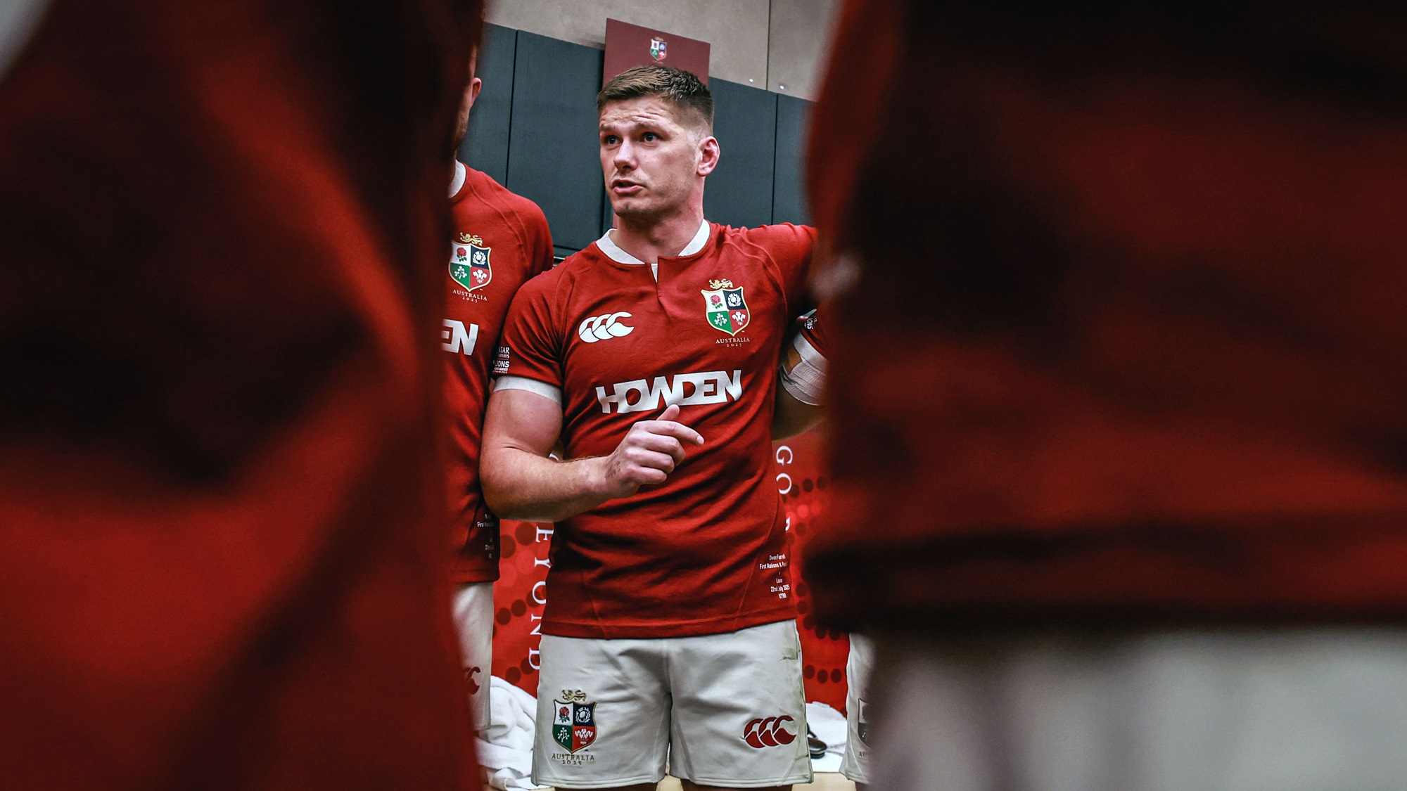 Owen Farrell pre-match team talk