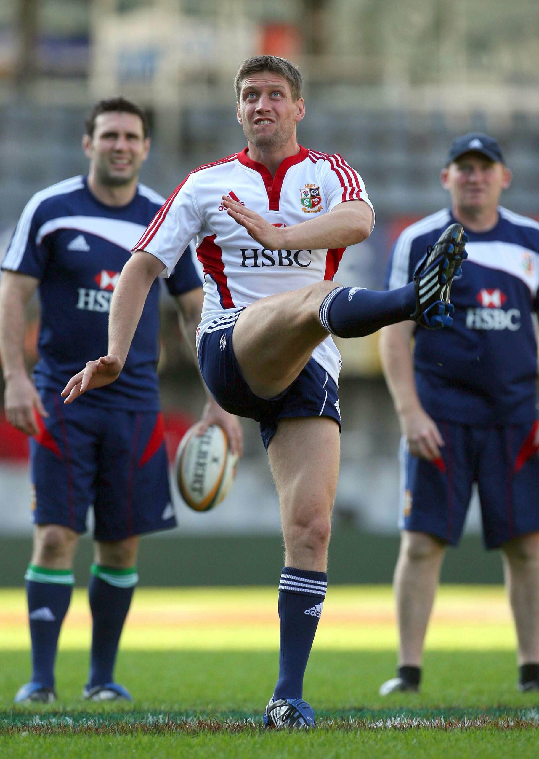 O'Gara commits to Munster