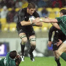 McCaw set to remain an All Black