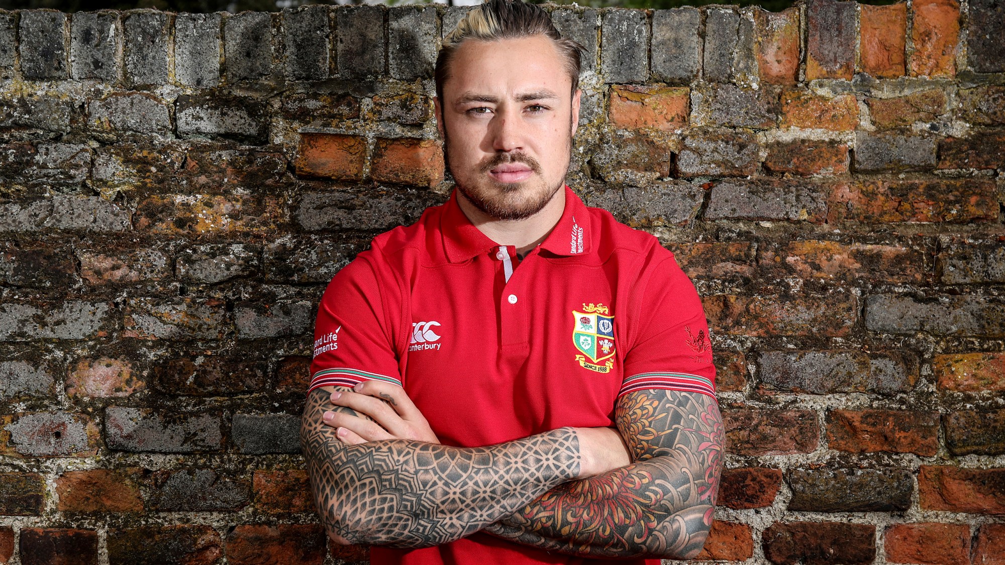 Nowell scores try as Exeter crowned champions of England