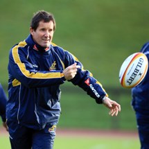 Deans calls for break