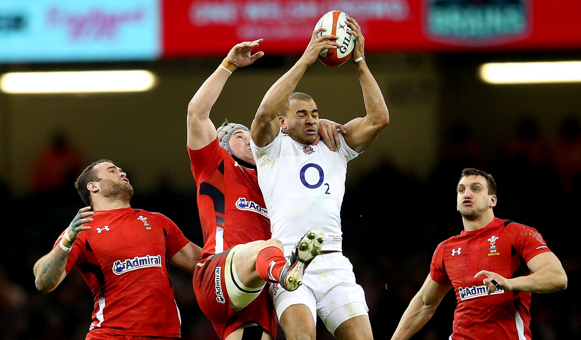 Mouthwatering midfield match-up