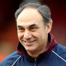 Loffreda fights back